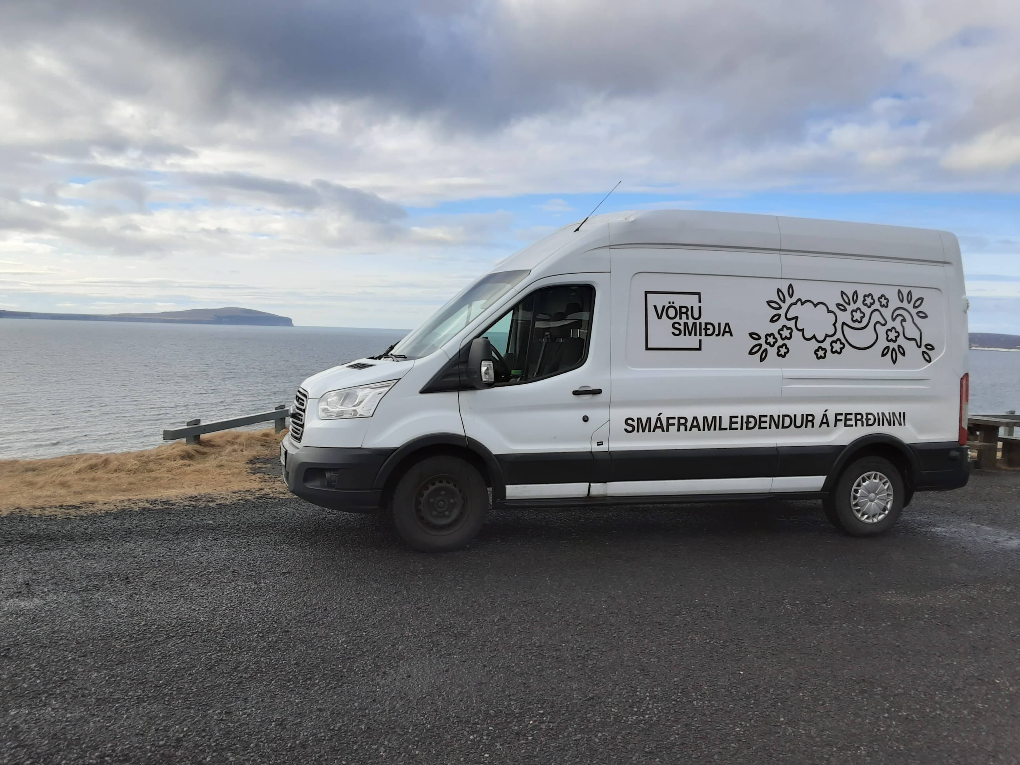 Smáframleiðendur bíll